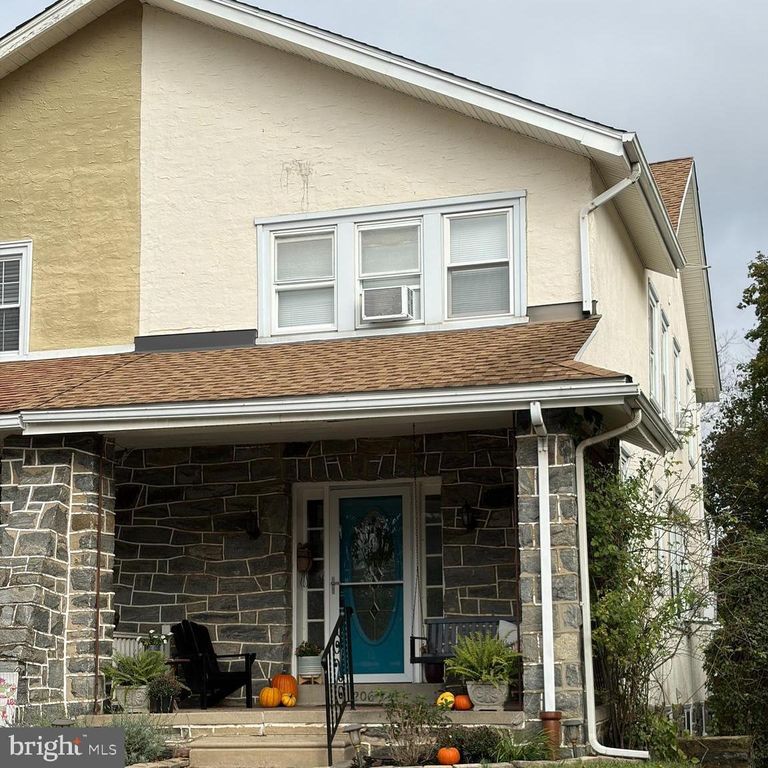 206 STANLEY AVE, Havertown, PA 19083