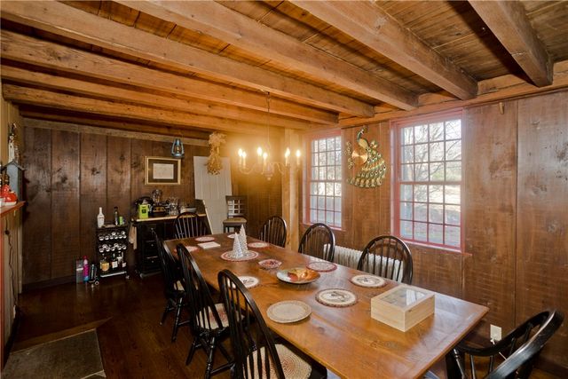 175 Huntinghouse Road, Glocester, RI 02857