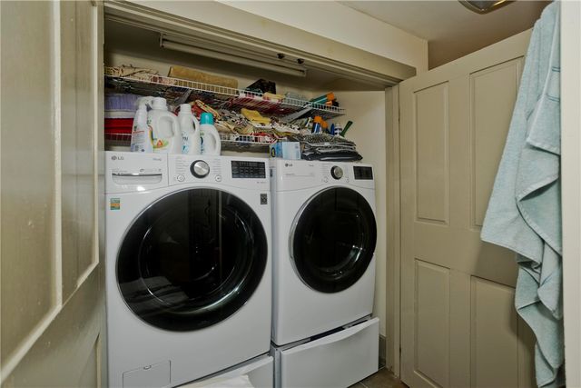 175 Huntinghouse Road, Glocester, RI 02857