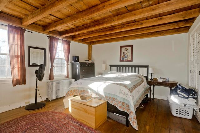 175 Huntinghouse Road, Glocester, RI 02857