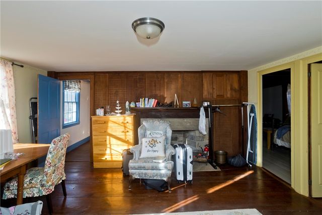 175 Huntinghouse Road, Glocester, RI 02857