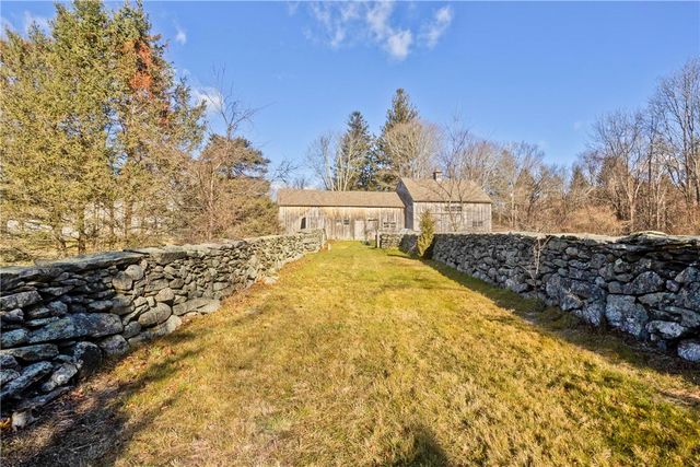 175 Huntinghouse Road, Glocester, RI 02857