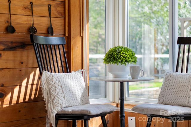 287 Church Road, Fairview, NC 28730