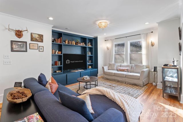 287 Church Road, Fairview, NC 28730