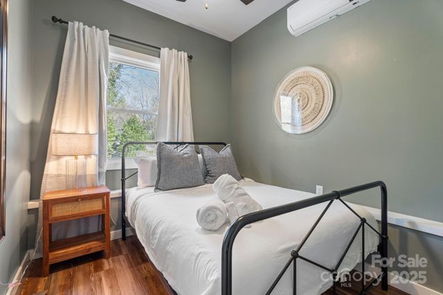 287 Church Road, Fairview, NC 28730