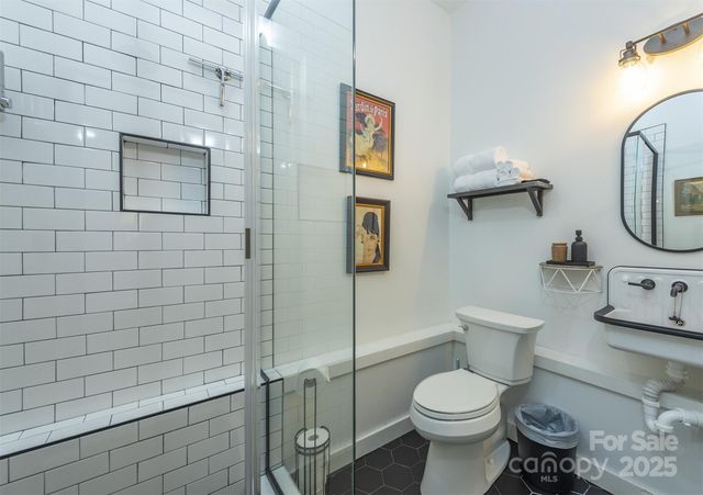 287 Church Road, Fairview, NC 28730