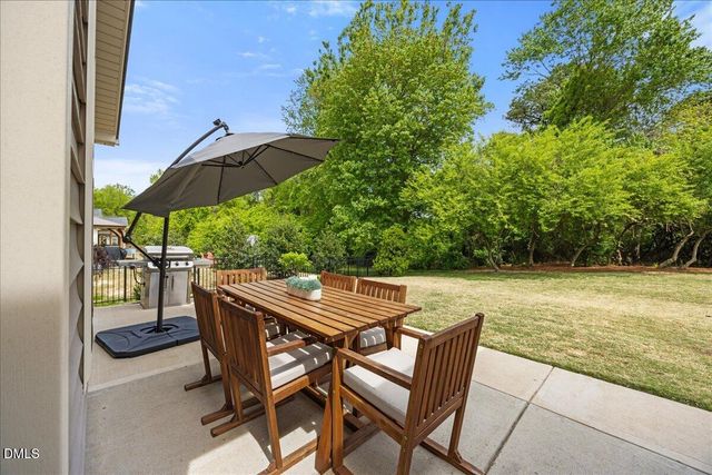 827 Tupelo Glen Court, Fuquay Varina, NC 27526