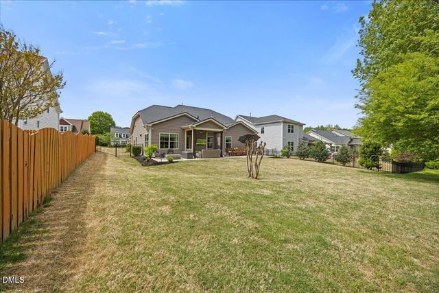 827 Tupelo Glen Court, Fuquay Varina, NC 27526