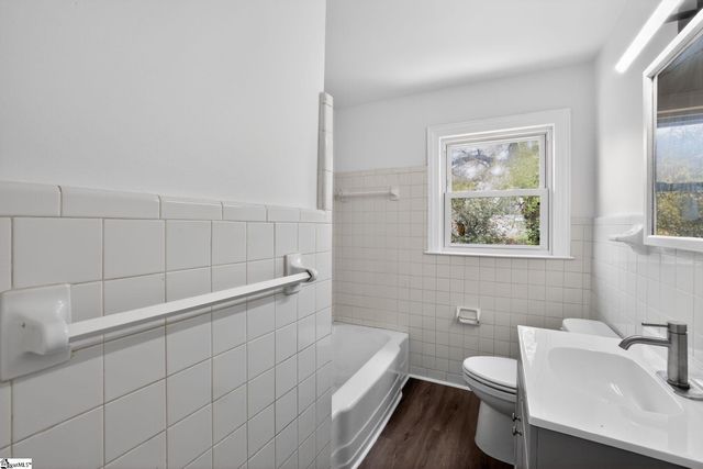 23 Springfield Avenue, Greenville, SC 29611