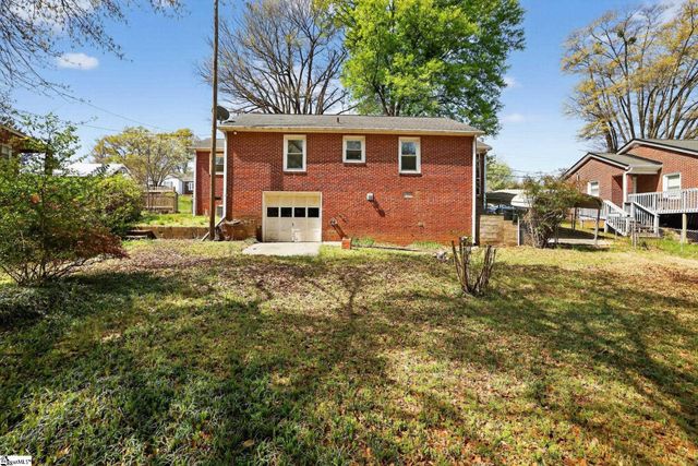 23 Springfield Avenue, Greenville, SC 29611