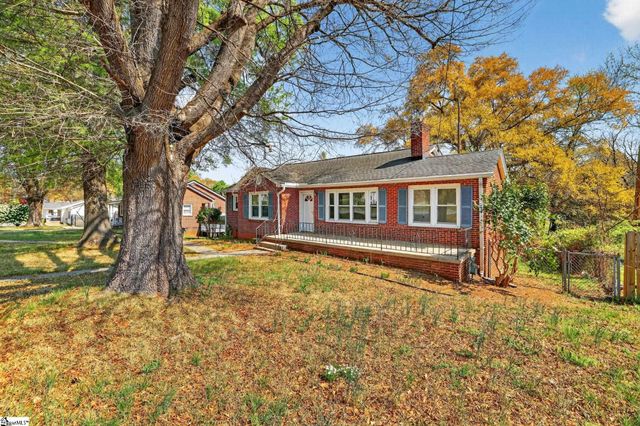 23 Springfield Avenue, Greenville, SC 29611