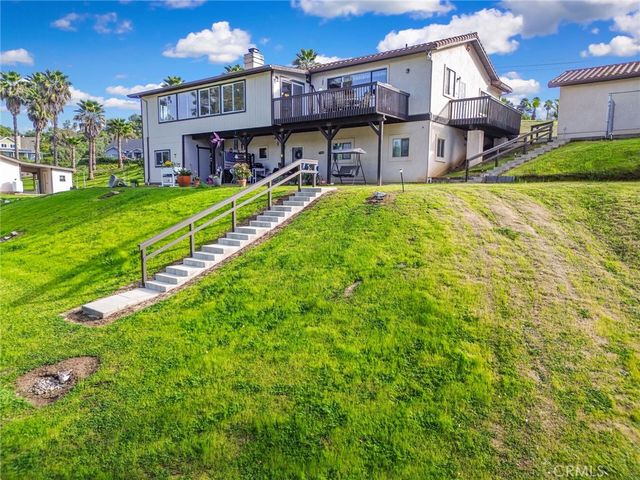 32068 Anna Marie Lane, Bonsall, CA 92003