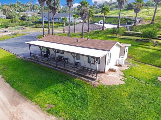 32068 Anna Marie Lane, Bonsall, CA 92003