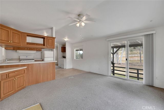32068 Anna Marie Lane, Bonsall, CA 92003
