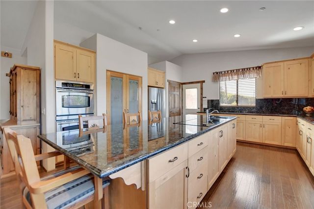 32068 Anna Marie Lane, Bonsall, CA 92003