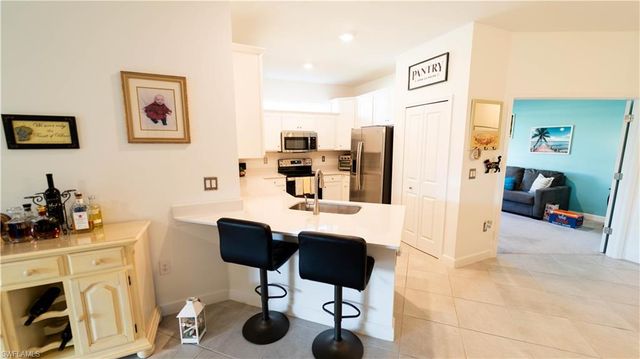 9092 Leatherwood LOOP, Lehigh Acres, FL 33936