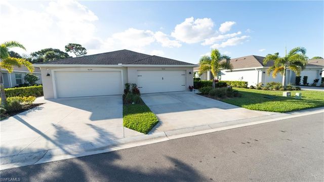 9092 Leatherwood LOOP, Lehigh Acres, FL 33936