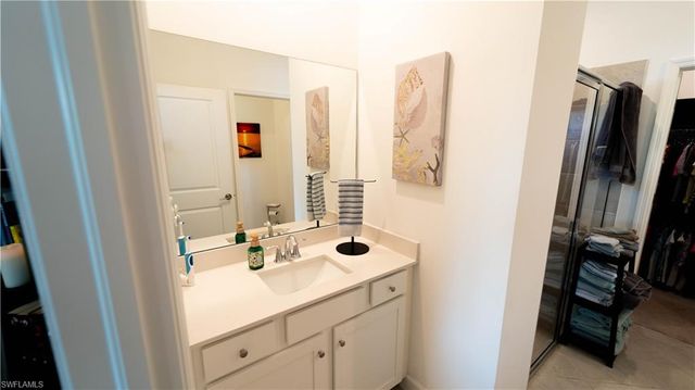 9092 Leatherwood LOOP, Lehigh Acres, FL 33936