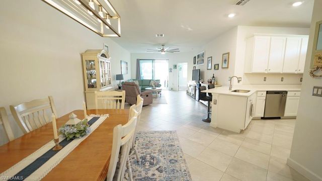 9092 Leatherwood LOOP, Lehigh Acres, FL 33936