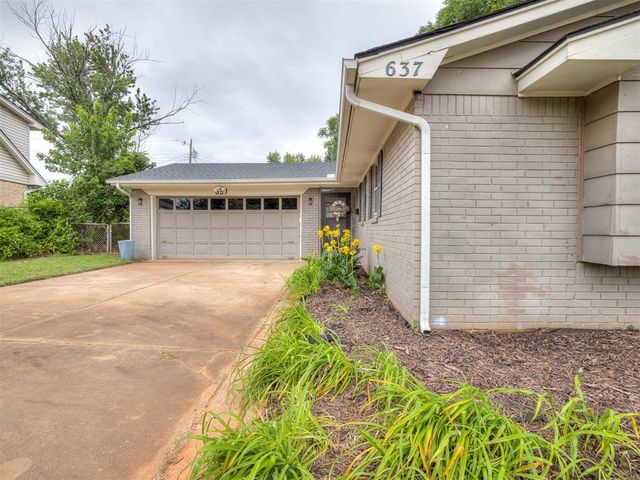 637 E 27th Street, Edmond, OK 73013