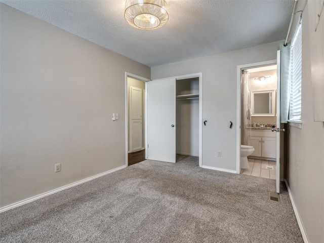 637 E 27th Street, Edmond, OK 73013