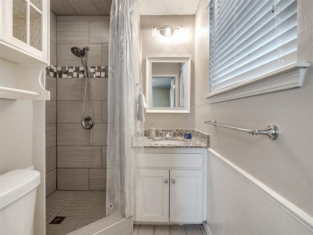 637 E 27th Street, Edmond, OK 73013