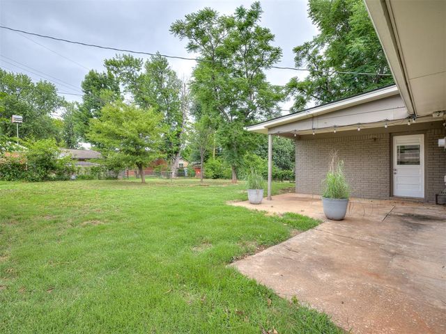 637 E 27th Street, Edmond, OK 73013