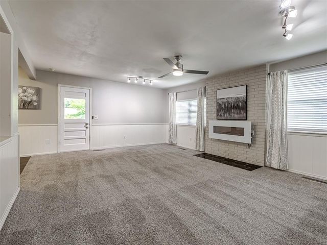 637 E 27th Street, Edmond, OK 73013