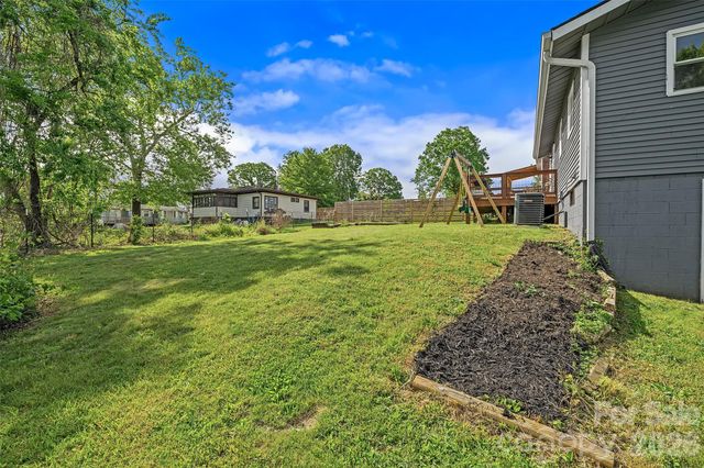 708 Prince Drive, Hendersonville, NC 28791