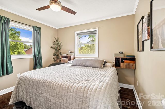 708 Prince Drive, Hendersonville, NC 28791