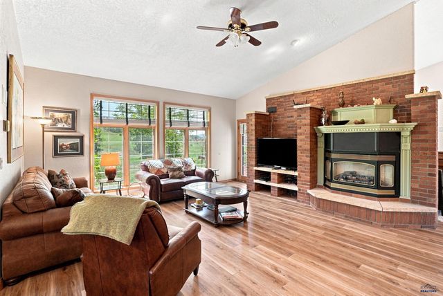 1901 HARMONY HEIGHTS LN, Rapid City, SD 57701