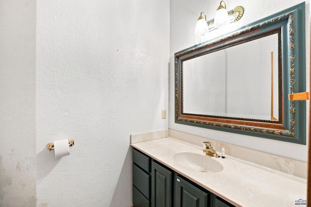 1901 HARMONY HEIGHTS LN, Rapid City, SD 57701
