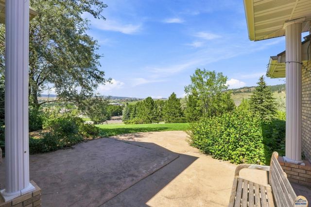 1901 HARMONY HEIGHTS LN, Rapid City, SD 57701
