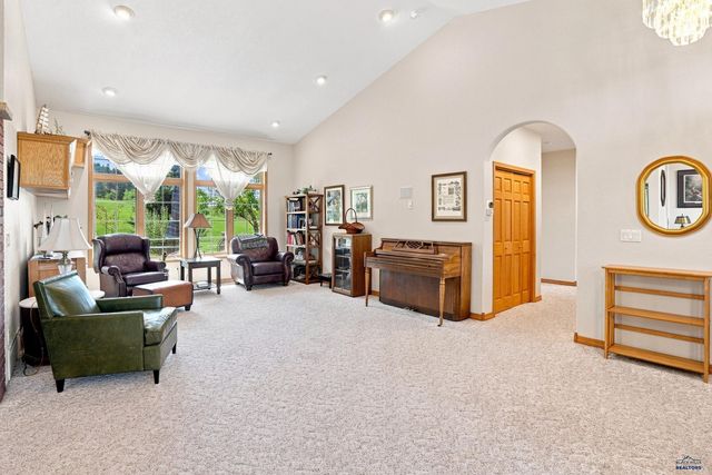 1901 HARMONY HEIGHTS LN, Rapid City, SD 57701
