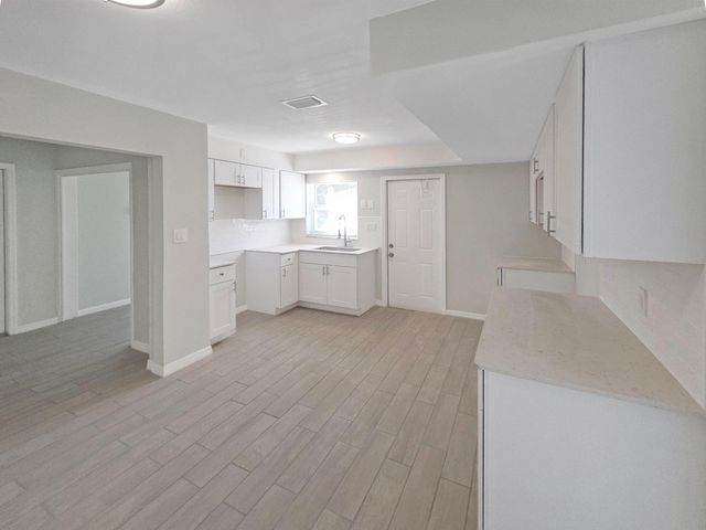 1405 Citrus Avenue, Fort Pierce, FL 34950