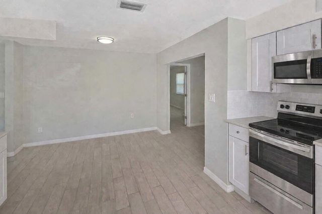 1405 Citrus Avenue, Fort Pierce, FL 34950