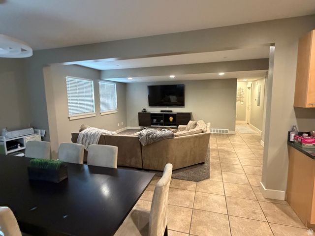 51 W STAUFFER LN, Murray, UT 84107