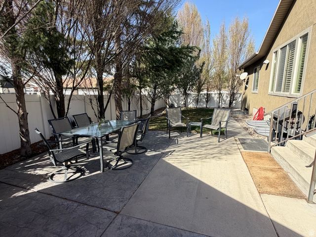 51 W STAUFFER LN, Murray, UT 84107