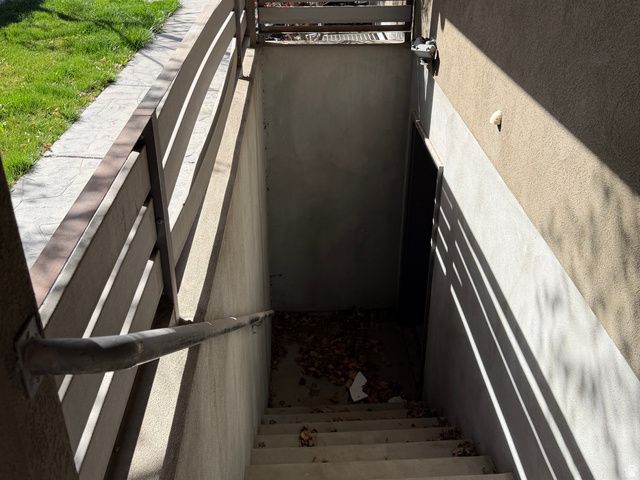 51 W STAUFFER LN, Murray, UT 84107