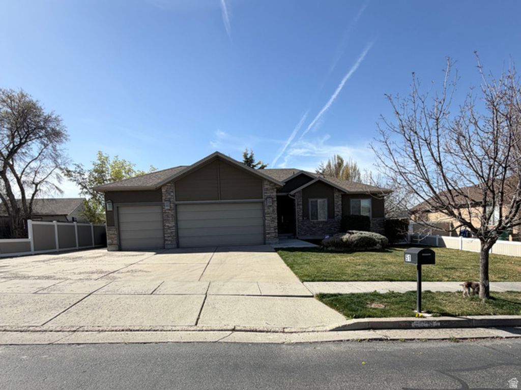 51 W STAUFFER LN, Murray, UT 84107