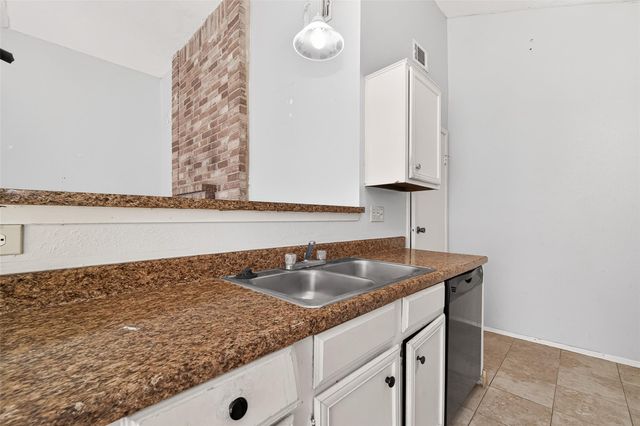15911 Regina Drive, Houston, TX 77084