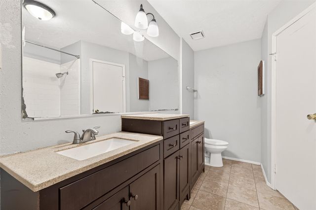 15911 Regina Drive, Houston, TX 77084