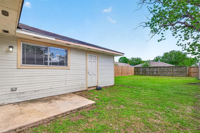 15911 Regina Drive, Houston, TX 77084