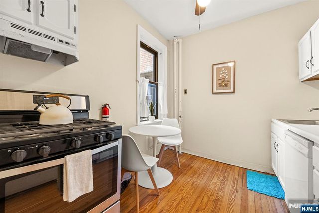 1055 Boulevard D3, Weehawken, NJ 07086