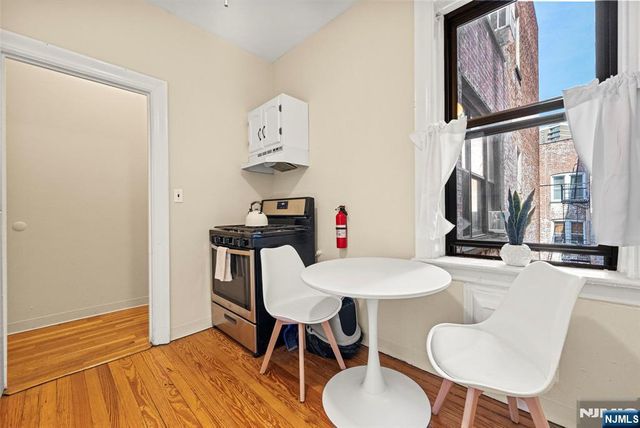 1055 Boulevard D3, Weehawken, NJ 07086