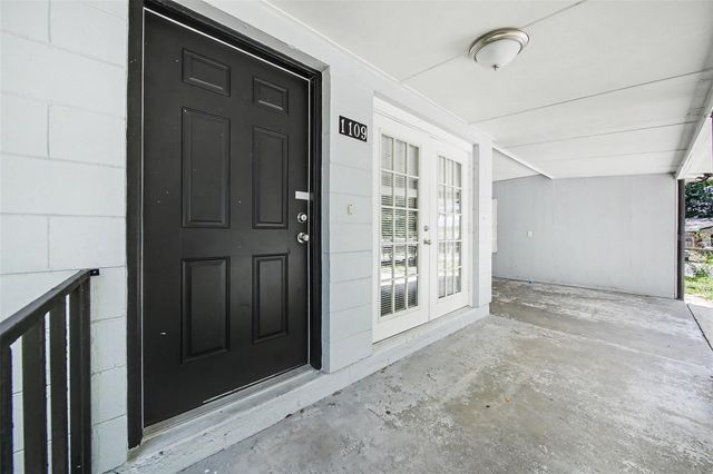 1109 INLAND STREET, Leesburg, FL 34748