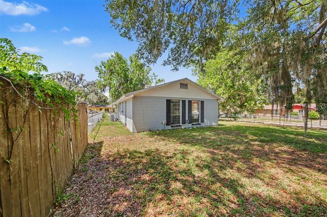 1109 INLAND STREET, Leesburg, FL 34748