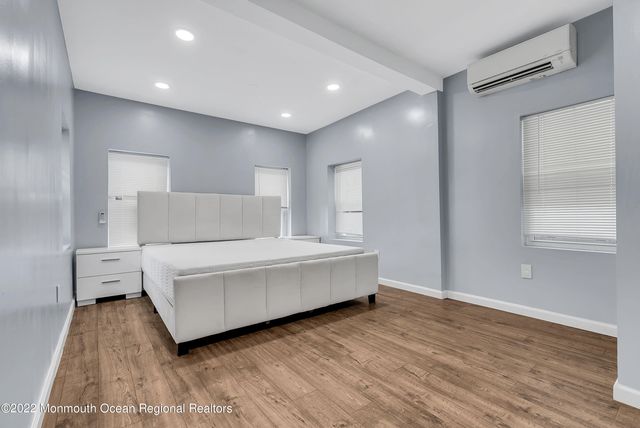 370 W Park Avenue, Oakhurst, NJ 07755