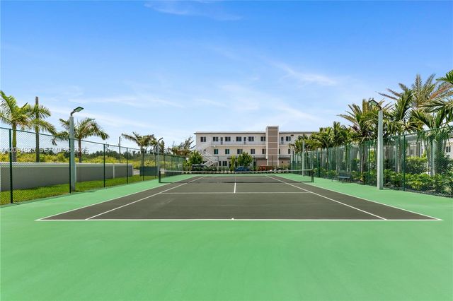 6416 NW 102nd Court 115, Doral, FL 33178