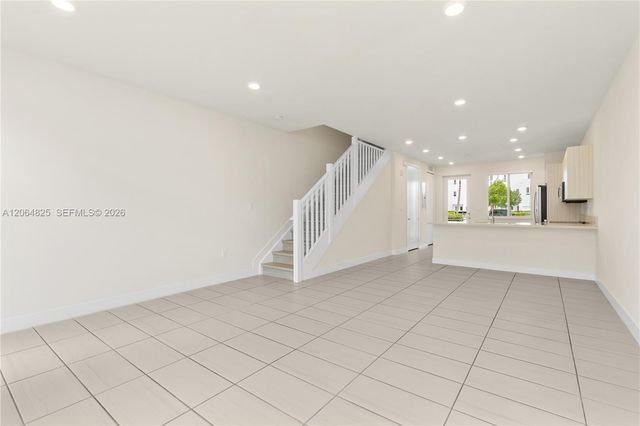 6416 NW 102nd Court 115, Doral, FL 33178